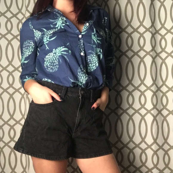 Small blue and green pineapple button down shirt - Picture 3 of 7